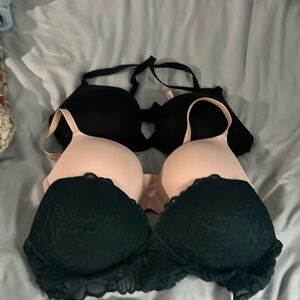 Pink bras and bralette